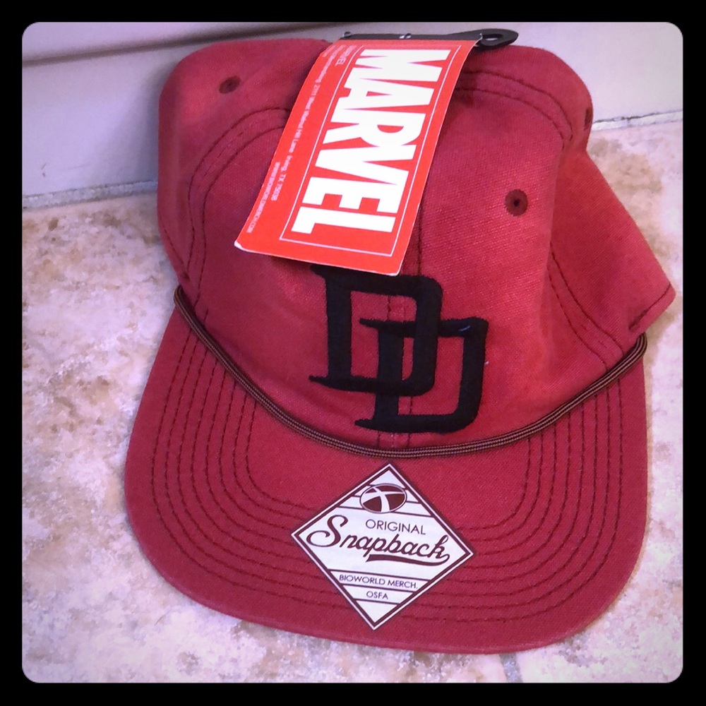 SnapBack Marvel hat